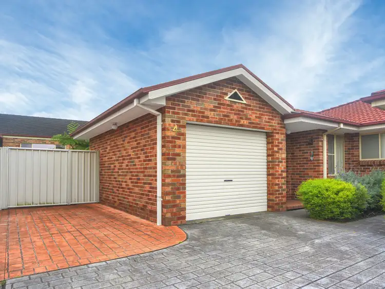 Main view of Homely villa listing, 4/15B Davenport Road, Shoalhaven Heads NSW 2535
