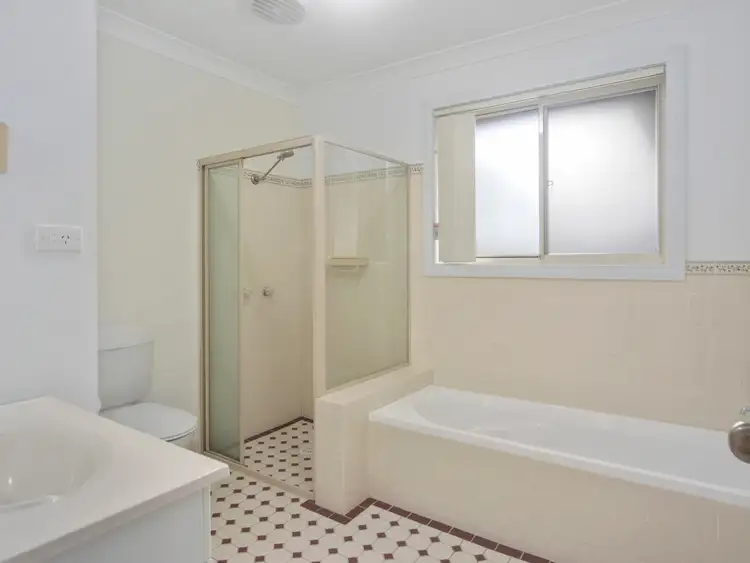 Fifth view of Homely villa listing, 4/15B Davenport Road, Shoalhaven Heads NSW 2535