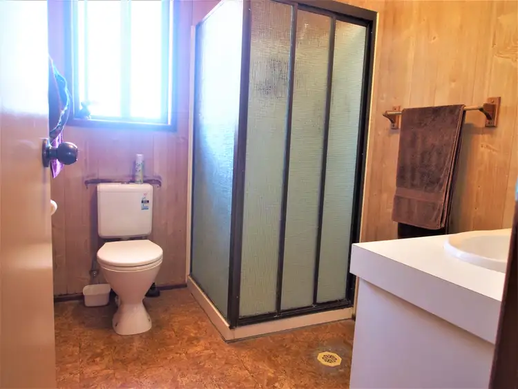 Fifth view of Homely house listing, 8 MOLLER STREET, Buxton QLD 4660