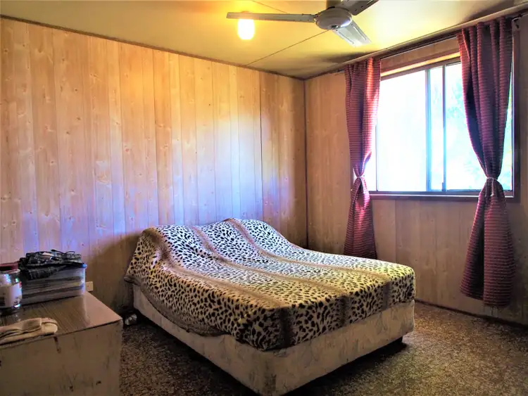 Sixth view of Homely house listing, 8 MOLLER STREET, Buxton QLD 4660