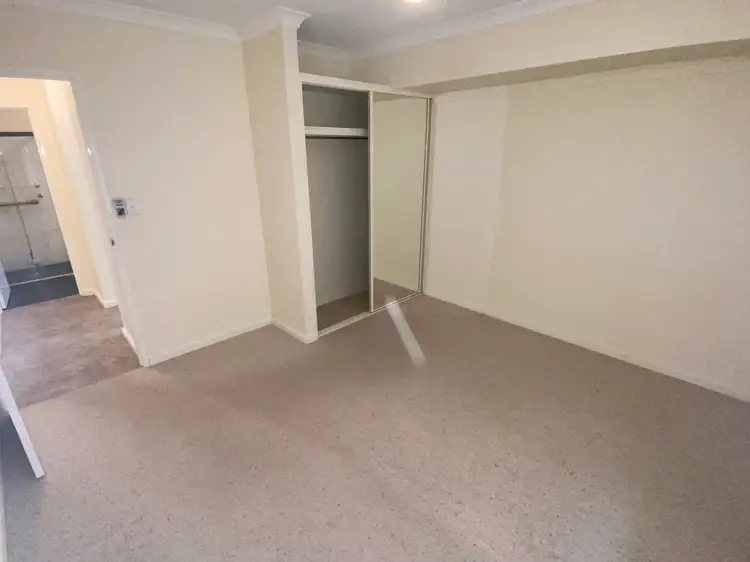 Sixth view of Homely villa listing, 3/9 Joaquina St, York WA 6302