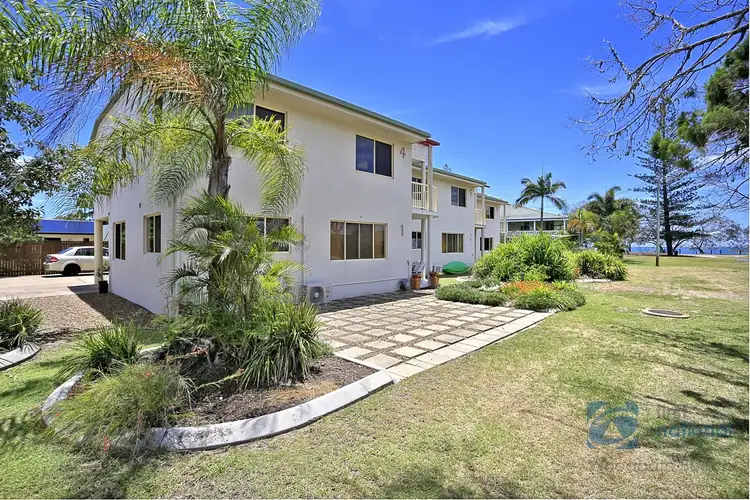 4/2 Poinciana Court, Woodgate QLD 4660