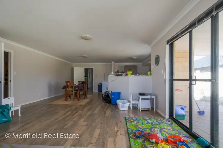 Fifth view of Homely house listing, 19 Ardeana Crescent, Yakamia WA 6330