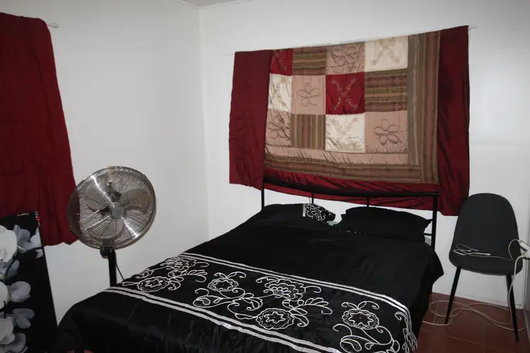 Sixth view of Homely unit listing, 1/53 Pickett Street..., Svensson Heights QLD 4670