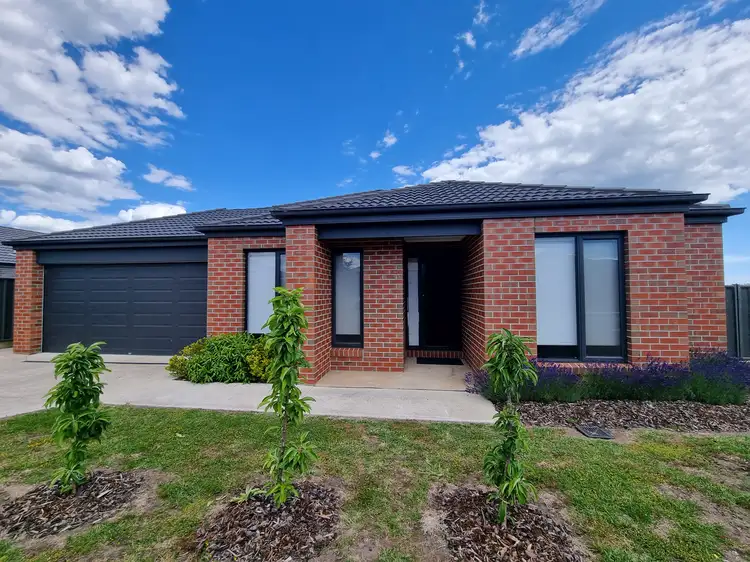 31 Imperial Drive
