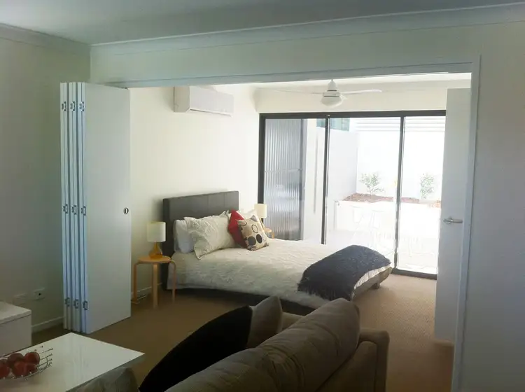 21 Fenton Street
