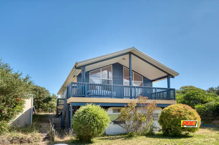 6 ATHERTON DRIVE, Venus Bay VIC 3956
