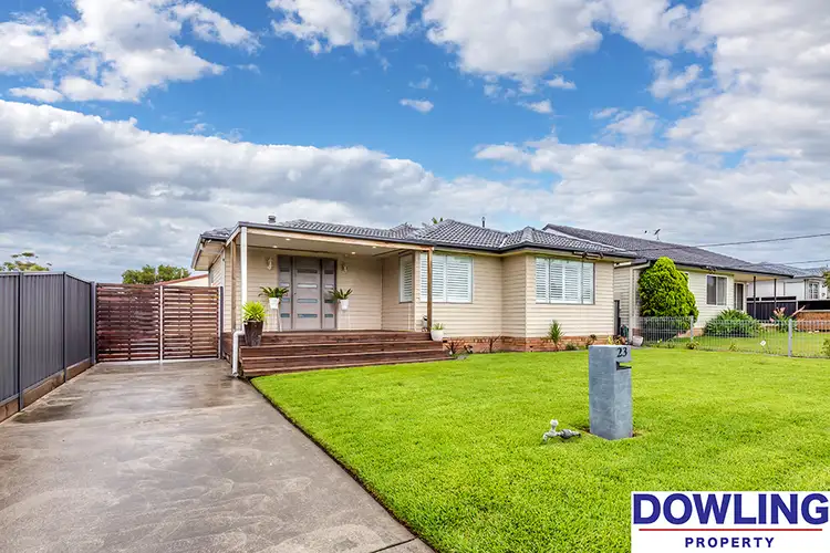 Second view of Homely house listing, 23 Curlew Crescent, Woodberry NSW 2322