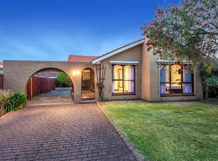 25 Trafalgar Street, Albanvale VIC 3021