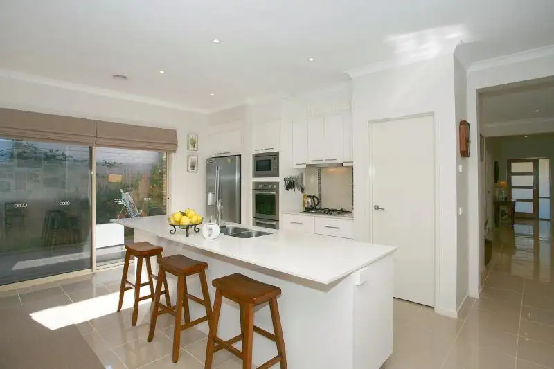 Main view of Homely house listing, 16 Craven Court, Sandhurst VIC 3977