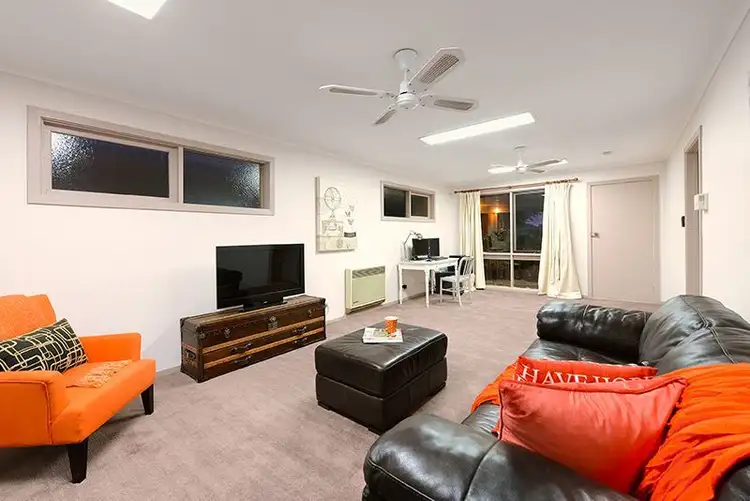 Third view of Homely house listing, 10 Hollyview Court, Rowville VIC 3178