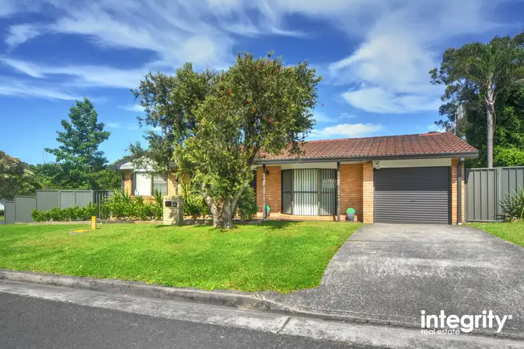 8 Yurunga Drive, North Nowra NSW 2541