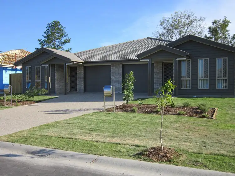 1&2 17 Jones Court, Caboolture QLD 4510