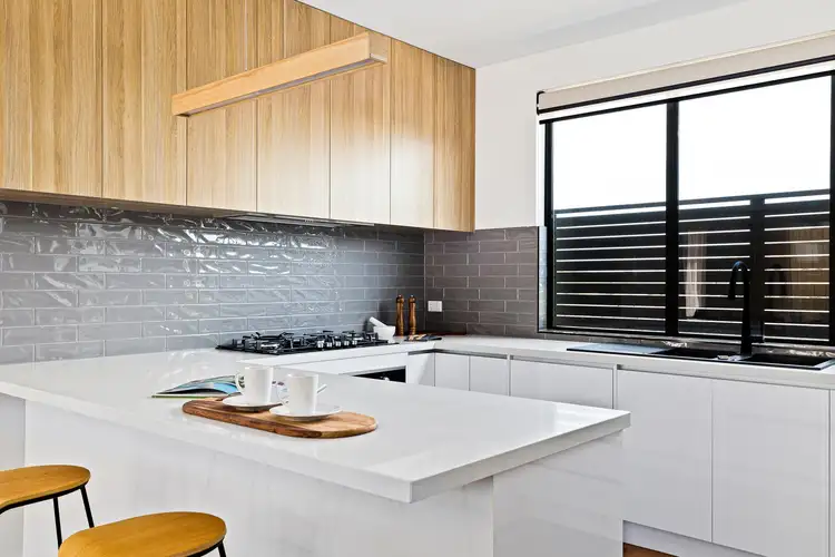 Fifth view of Homely house listing, 2/142 Parker Street, Templestowe VIC 3106