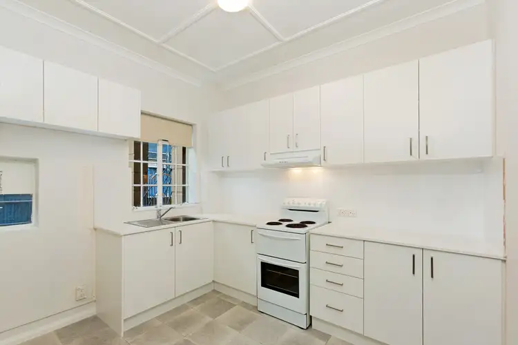 Fourth view of Homely apartment listing, 5/5 East Crescent Street, Mcmahons Point NSW 2060