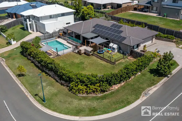 12 Joshua Place, Redland Bay QLD 4165