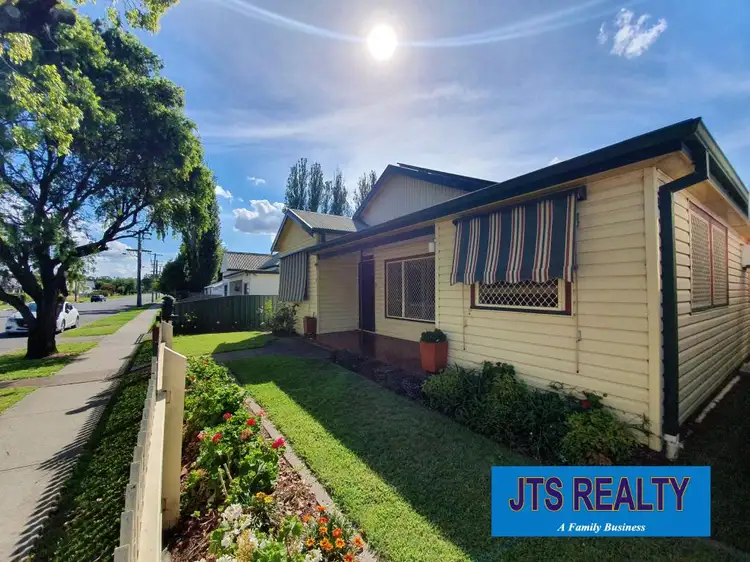 7 Lorne Street, Muswellbrook NSW 2333