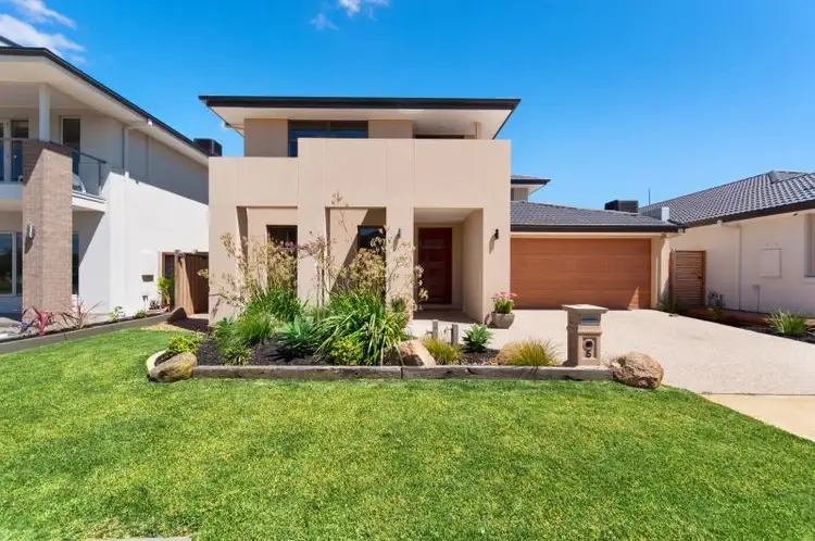 5 Waterside Circuit, Sandhurst VIC 3977