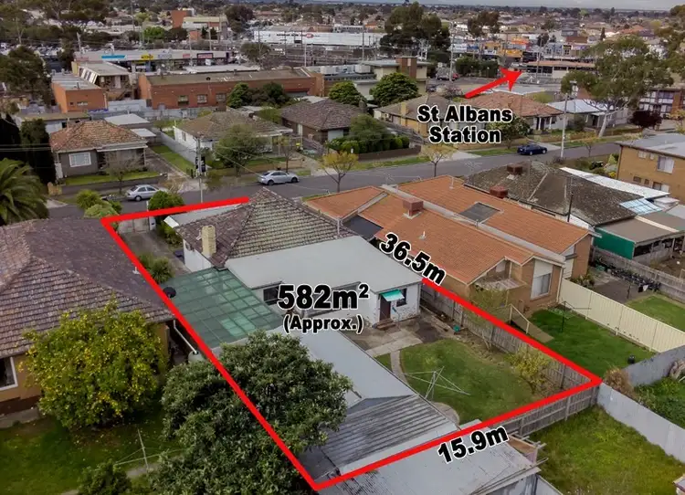 6 Marsden Crescent, St Albans VIC 3021