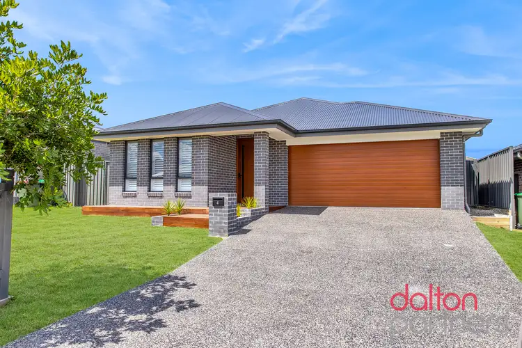 4 Oakvale Street, Cliftleigh NSW 2321