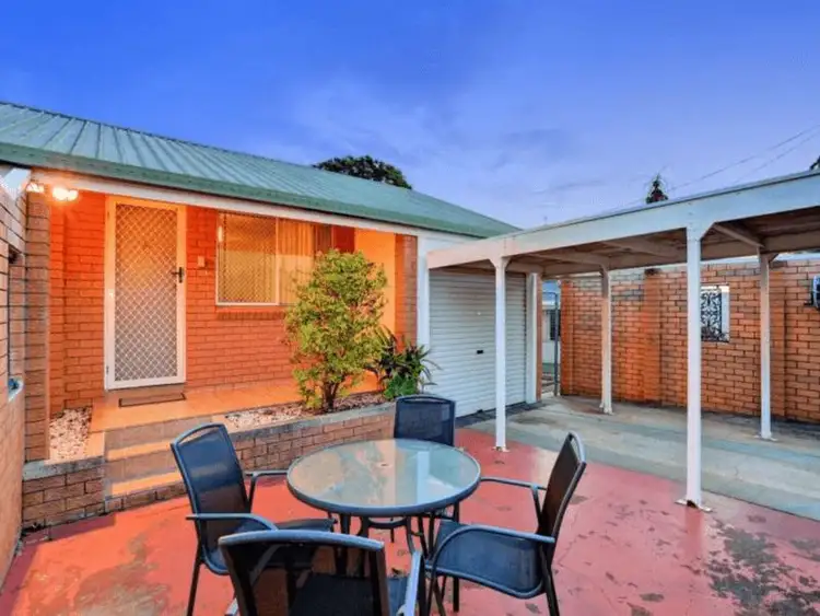 Second view of Homely house listing, 24 Baldwin Crescent..., Avoca QLD 4670