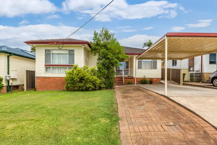 10 Kookaburra Parade, Woodberry NSW 2322