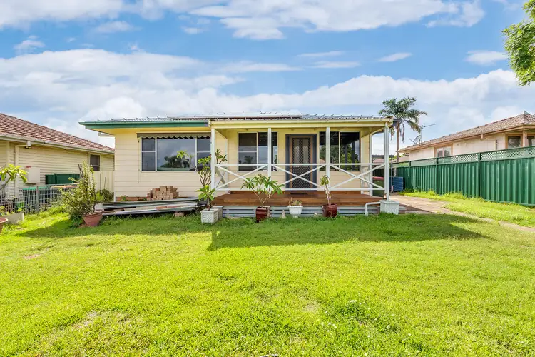 Main view of Homely house listing, 21 Kirkton Crescent, Woodberry NSW 2322