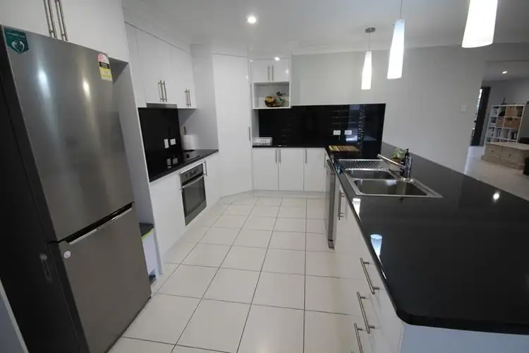 Third view of Homely house listing, 10 Lavena Court, Stanthorpe QLD 4380