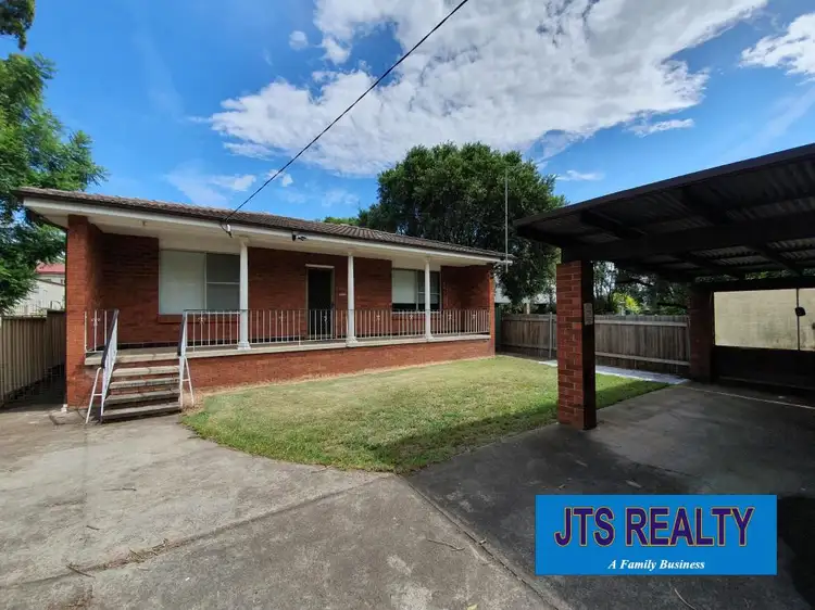 15 Carl Lane, Muswellbrook NSW 2333