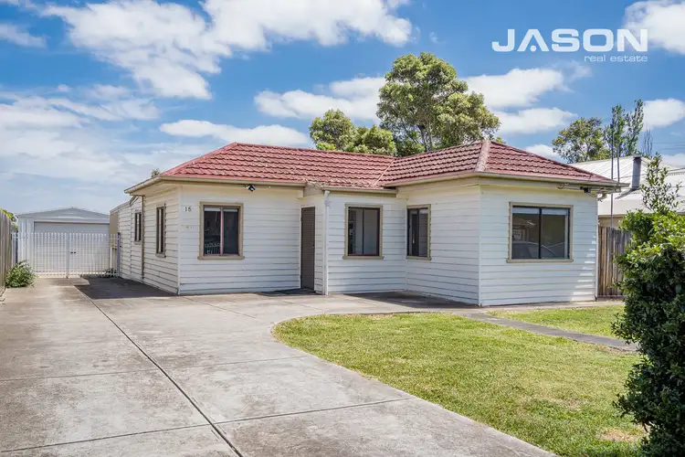 15 Birch Avenue, Tullamarine VIC 3043