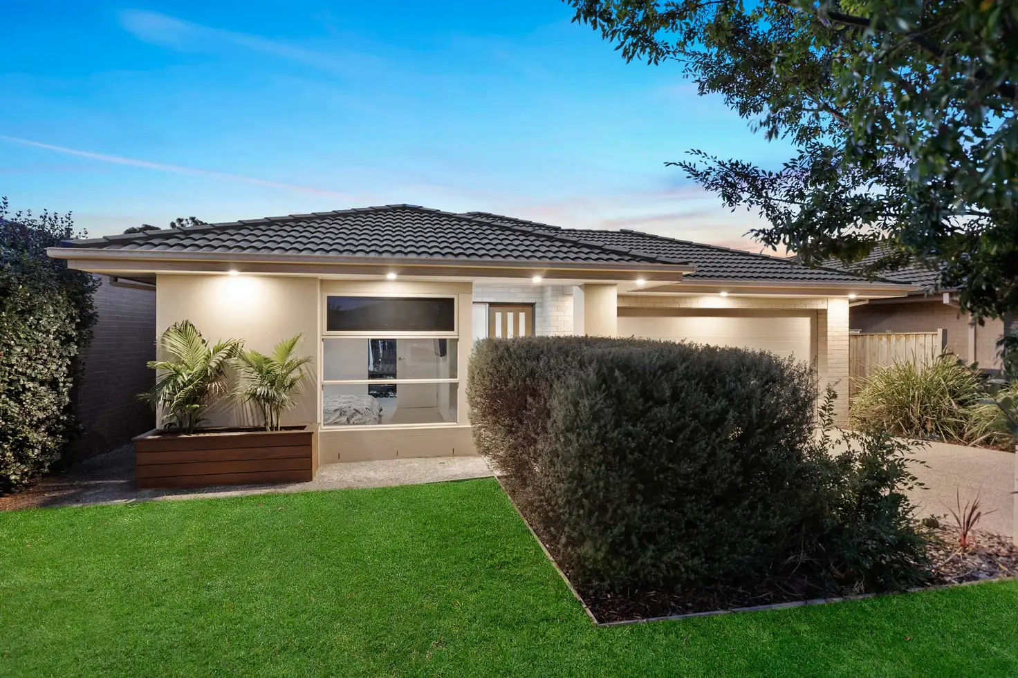 Main view of Homely house listing, 14 Warrego Circuit, Sandhurst VIC 3977