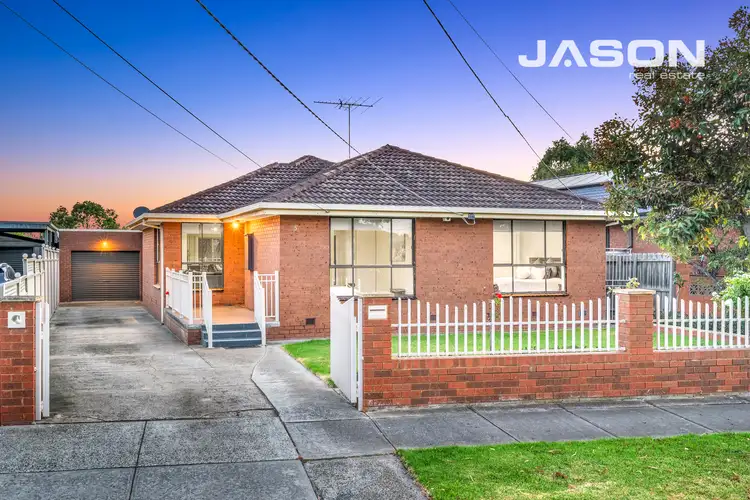 5 Shawlands Drive, Tullamarine VIC 3043