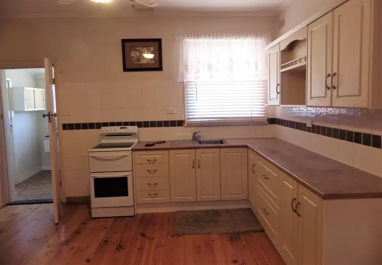 Second view of Homely house listing, 5 PATTINSON CLOSE, Whyalla Norrie SA 5608