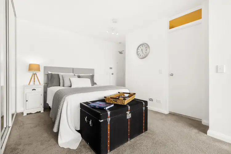 Sixth view of Homely studio listing, 12/2-4 East Crescent St, Mcmahons Point NSW 2060