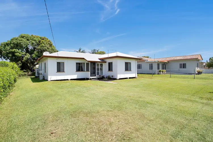 17 Pratt Street, South Mackay QLD 4740