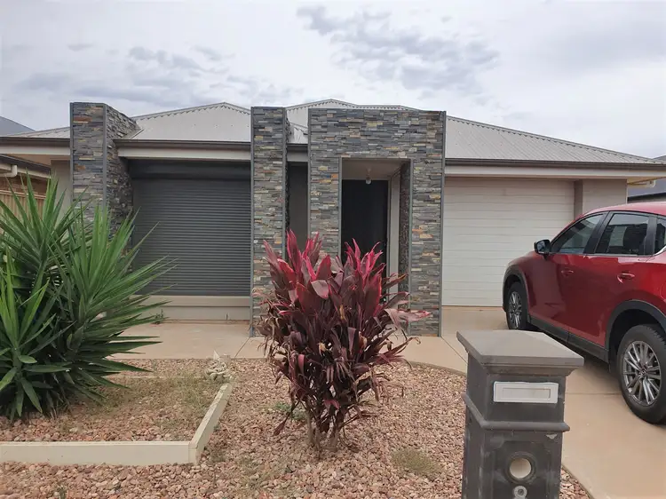 8 VERN SCHUPPAN DRIVE, Whyalla Norrie SA 5608