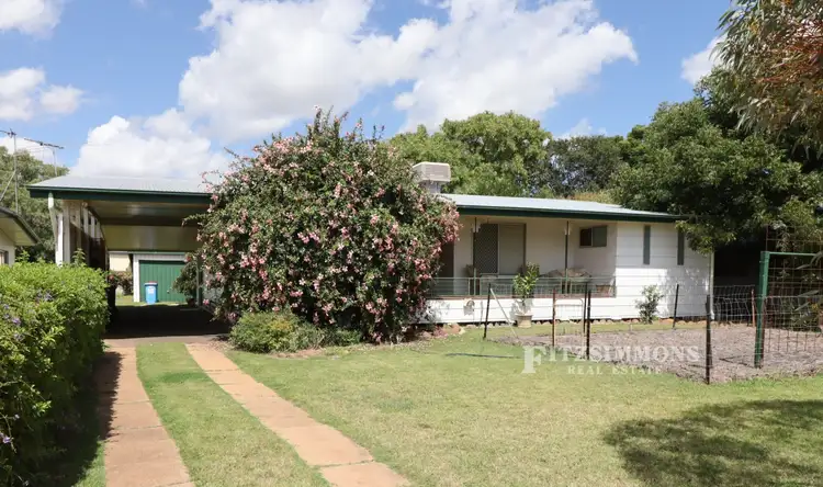 16 Brimblecombe Street, Dalby QLD 4405