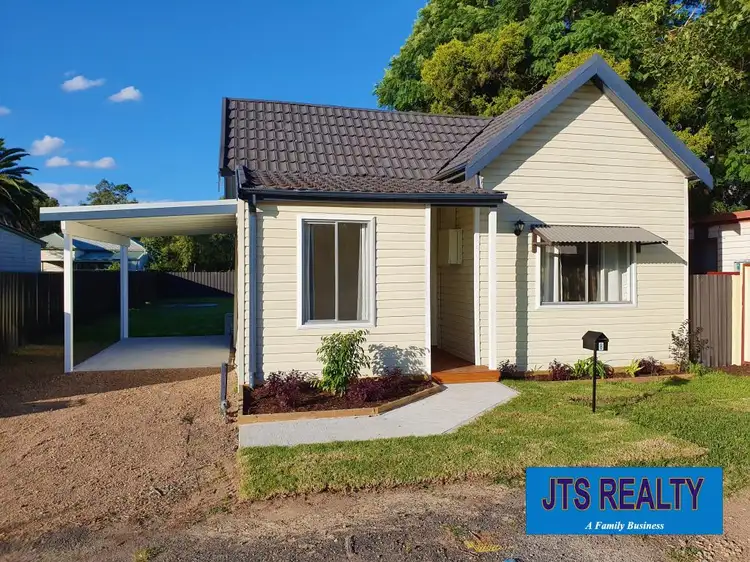 8 Buddens Lane, Muswellbrook NSW 2333