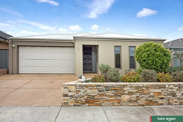 Second view of Homely house listing, 14 Silvergum Way, Craigieburn VIC 3064