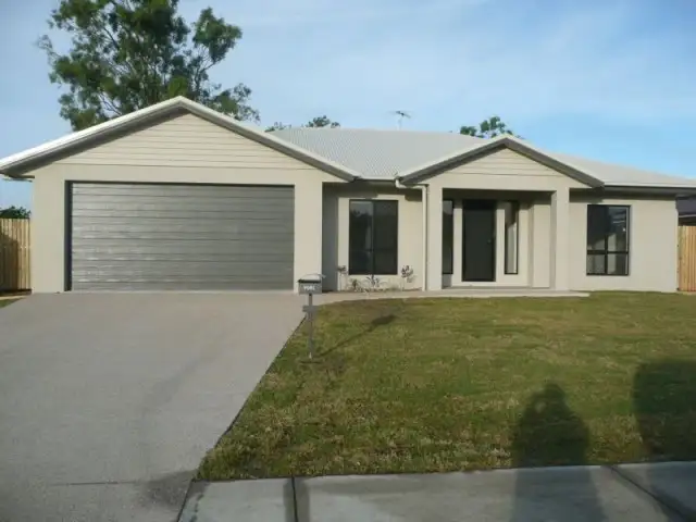 12 Nautilus St, Bowen QLD 4805