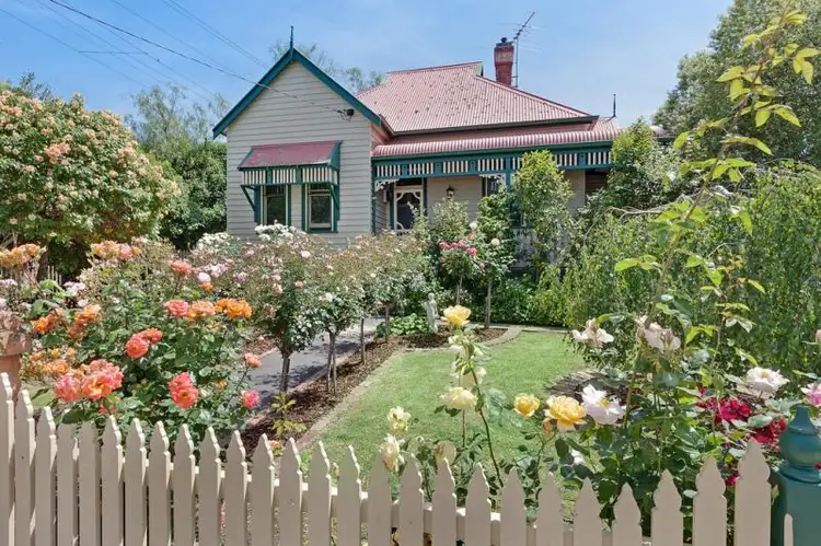 2 Walnut Street, Whittlesea VIC 3757
