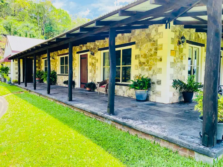 225 Courtney Gap Road, Sarina QLD 4737
