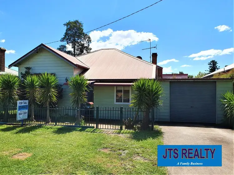 24 Turanville Avenue, Muswellbrook NSW 2333