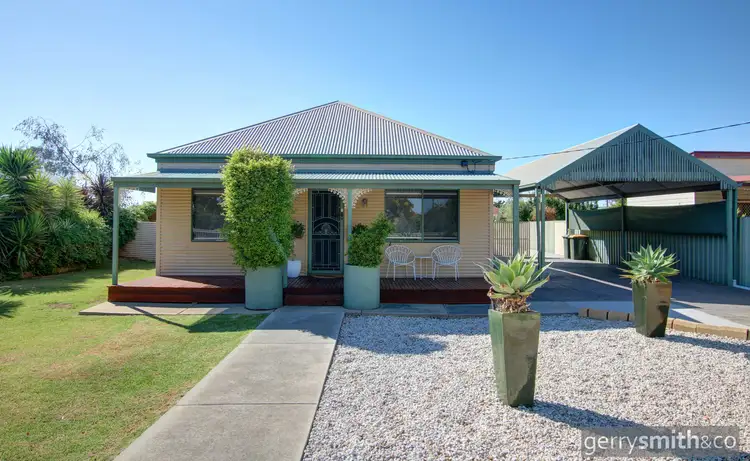 33 Stawell Road, Horsham VIC 3400