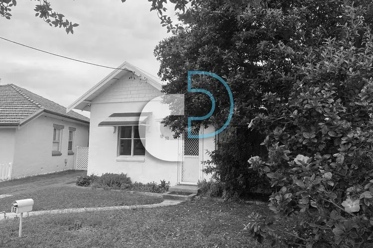 12 Beeston Road, Stockton NSW 2295