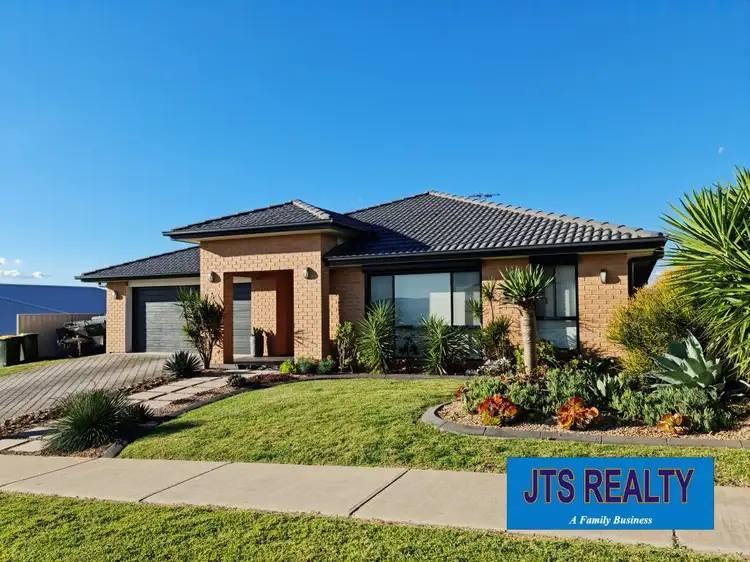 6 Lonhro Place, Muswellbrook NSW 2333