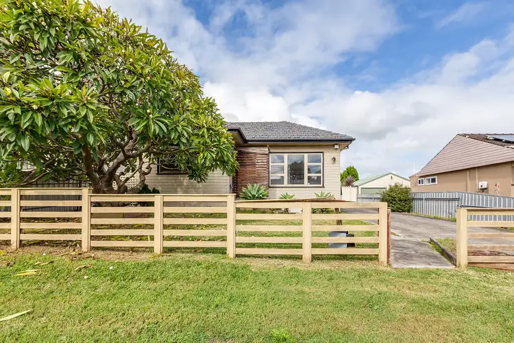 Second view of Homely house listing, 5 Travis Avenue, Beresfield NSW 2322