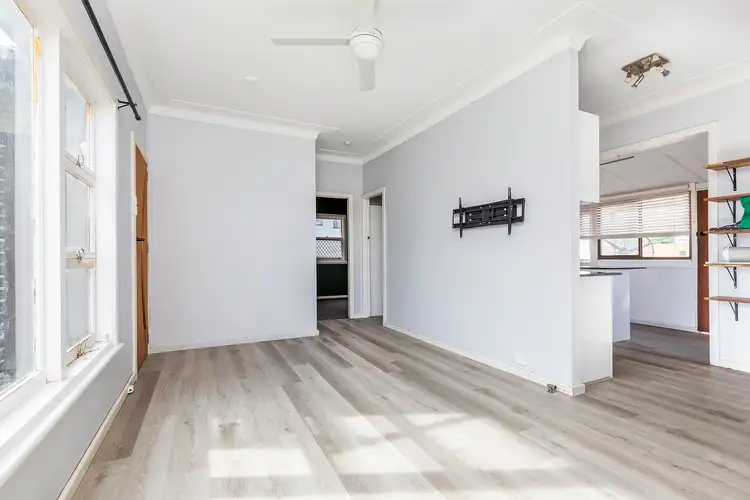 Fourth view of Homely house listing, 5 Travis Avenue, Beresfield NSW 2322