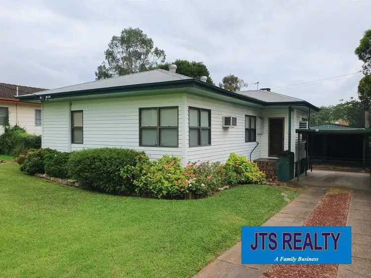 10 Hastings Street, Muswellbrook NSW 2333