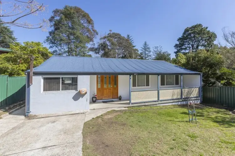 24 Oaklands
Road, Hazelbrook NSW 2779